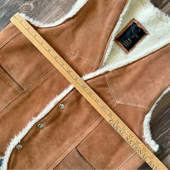 Vintage Caramel Brown Suede Leather Vest Cream Sherpa Lining Large Western - Picture 10 of 11